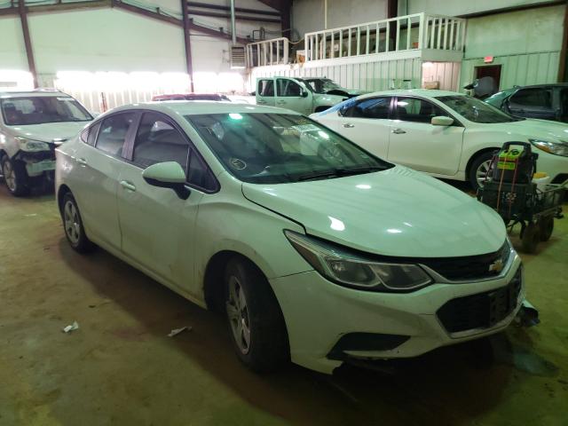 Chevrolet Cruze ls (2016)