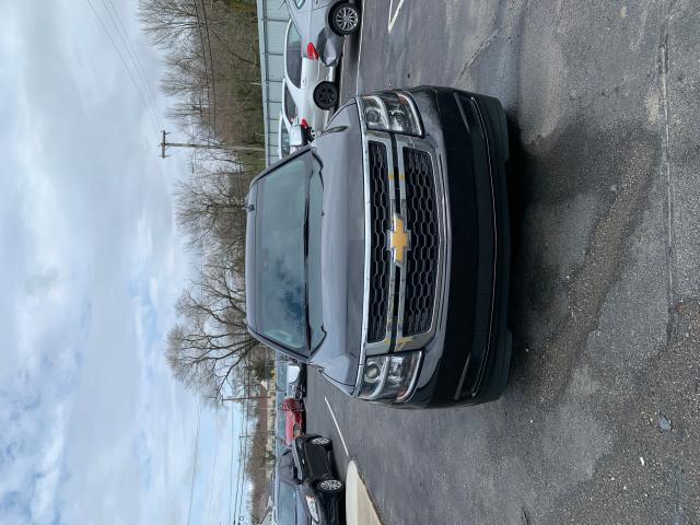 Chevrolet Suburban (2019)