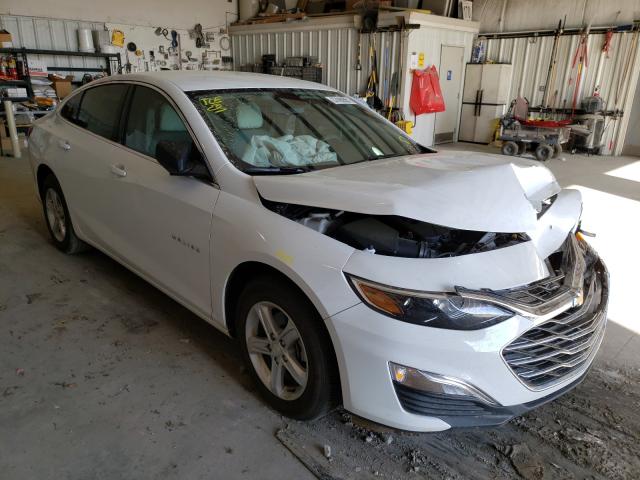 Chevrolet Malibu ls (2020)