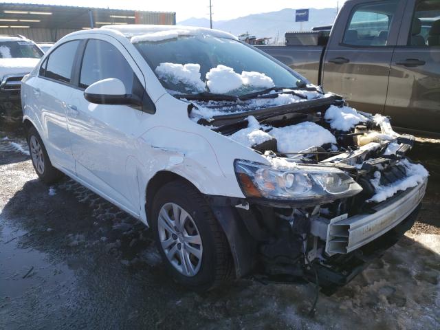 Chevrolet Sonic ls (2017)