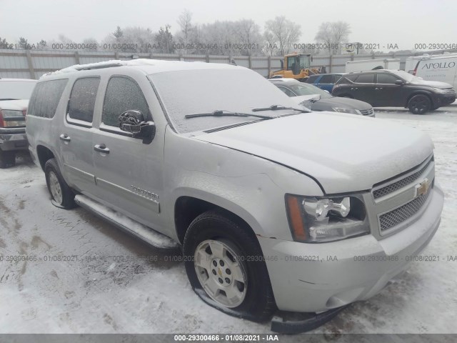 Chevrolet Suburban (2010)
