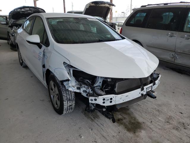 Chevrolet Cruze ls (2017)