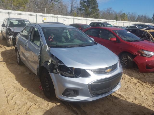 Chevrolet Sonic ls (2017)
