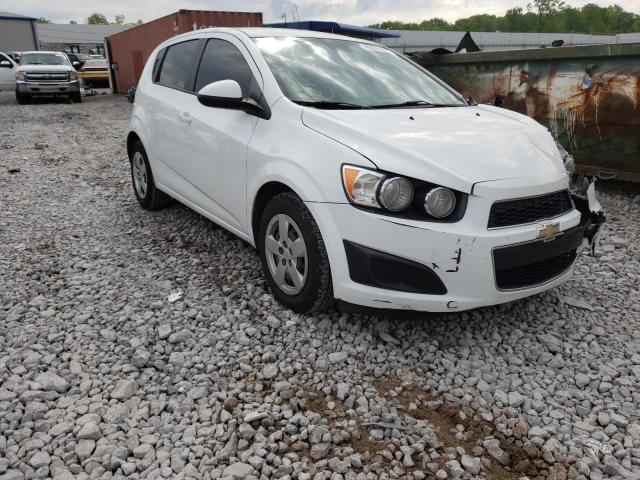 Chevrolet Sonic ls (2016)