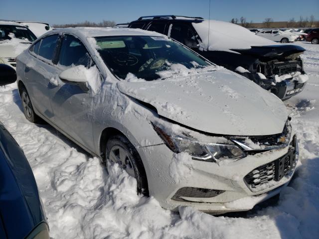 Chevrolet Cruze ls (2018)