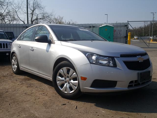 Chevrolet Cruze ls (2014)