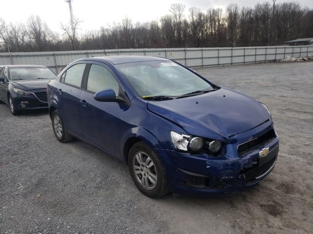 Chevrolet Sonic ls (2013)