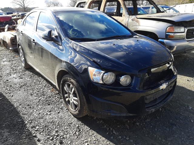 Chevrolet Sonic ls (2016)
