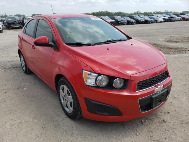 Chevrolet Sonic ls (2015)