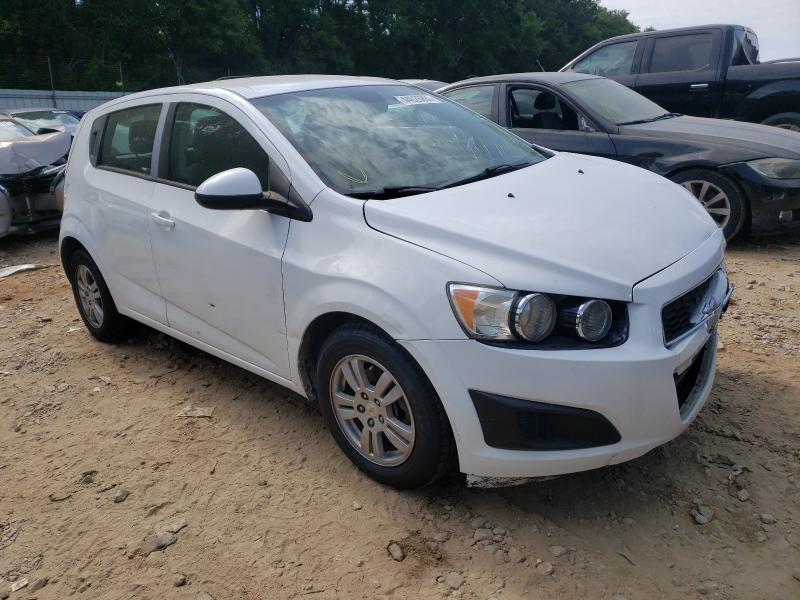 Chevrolet Sonic ls (2012)
