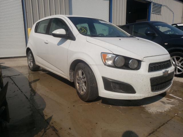 Chevrolet Sonic ls (2012)