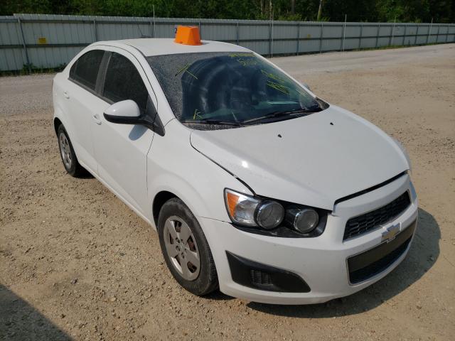 Chevrolet Sonic ls (2016)