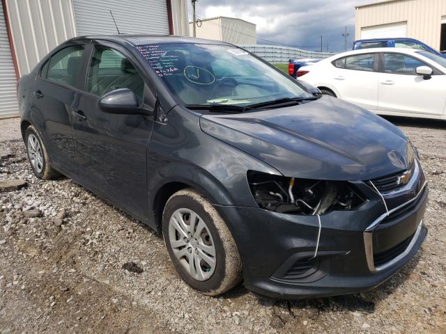 Chevrolet Sonic ls (2017)