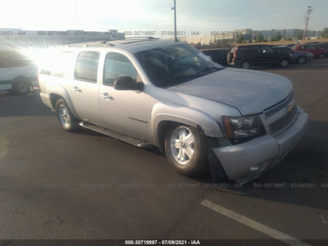 Chevrolet Suburban (2011)