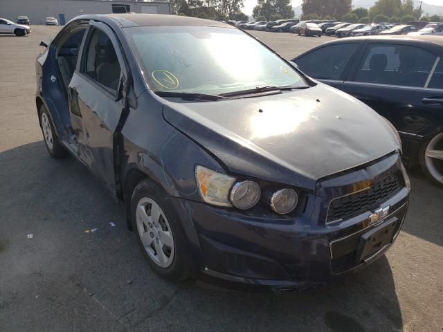 Chevrolet Sonic ls (2015)