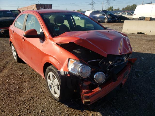 Chevrolet Sonic ls (2013)