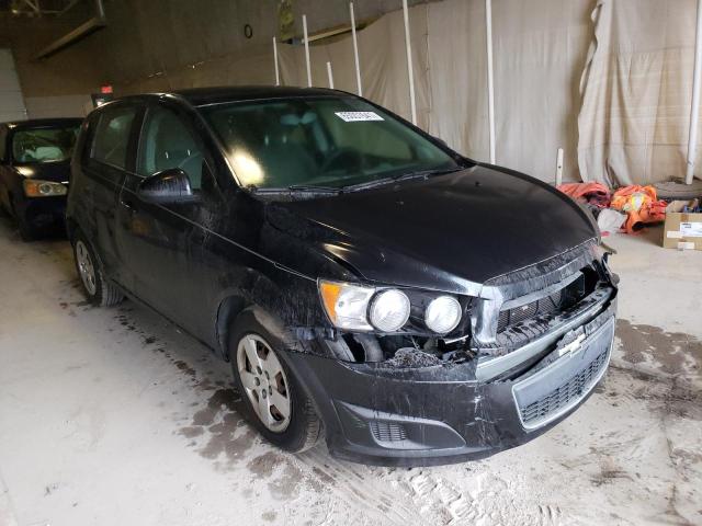 Chevrolet Sonic ls (2014)