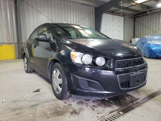 Chevrolet Sonic ls (2013)