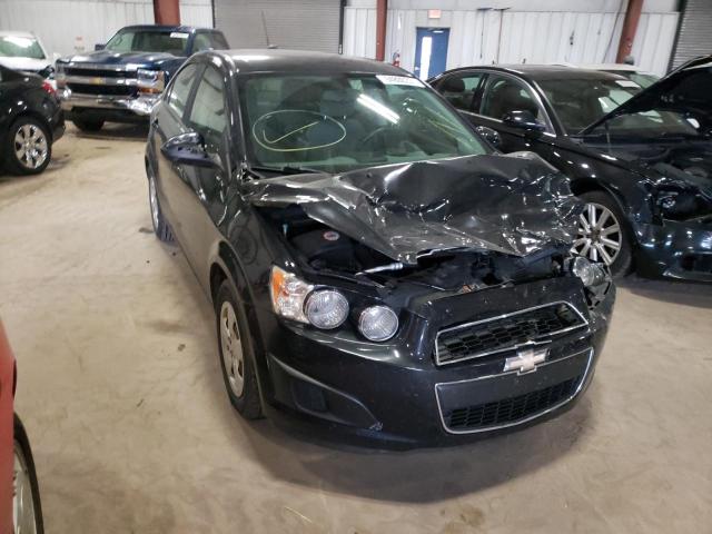 Chevrolet Sonic ls (2015)