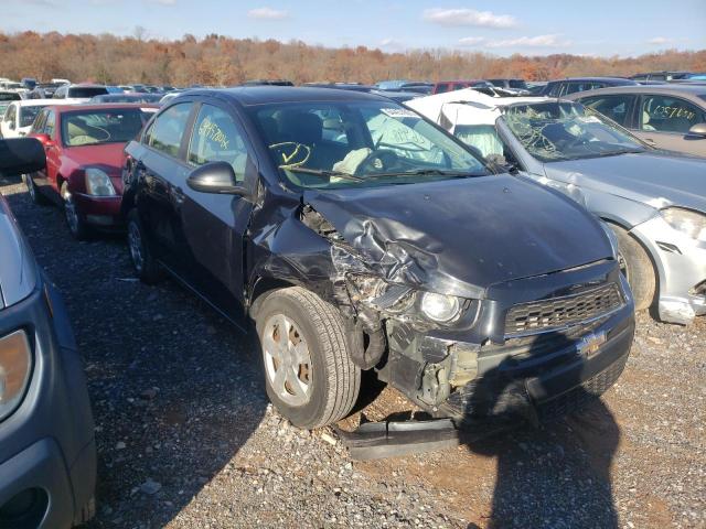 Chevrolet Sonic ls (2015)