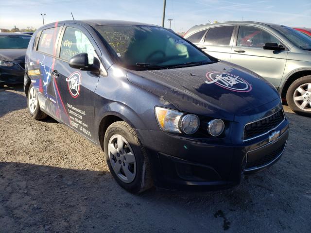 Chevrolet Sonic ls (2015)