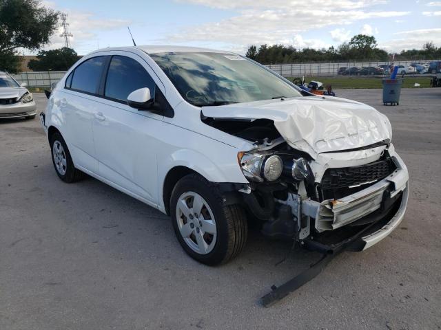 Chevrolet Sonic ls (2014)