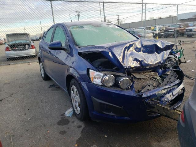 Chevrolet Sonic ls (2013)
