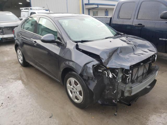Chevrolet Sonic ls (2013)