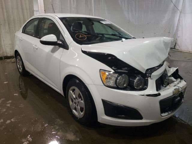 Chevrolet Sonic ls (2015)