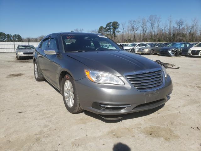 Chrysler 200 limite (2013)