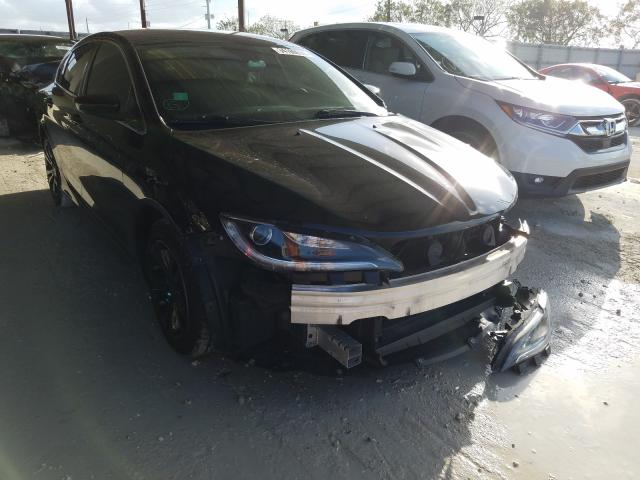 Chrysler 200 limite (2015)