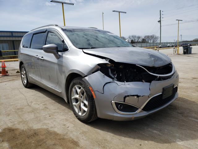 Chrysler Pacifica (2017)