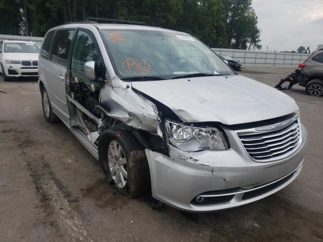 Chrysler Town and c (2011)