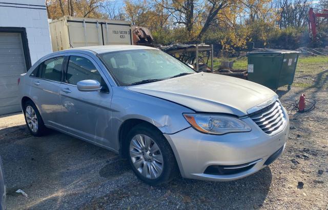 Chrysler 200 lx (2012)