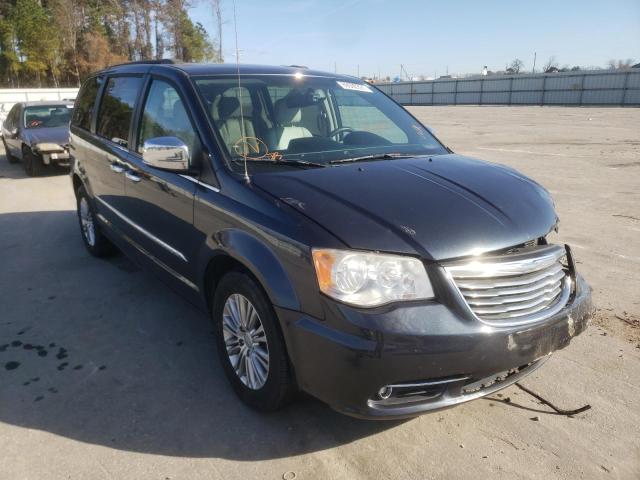 Chrysler Town and c (2013)