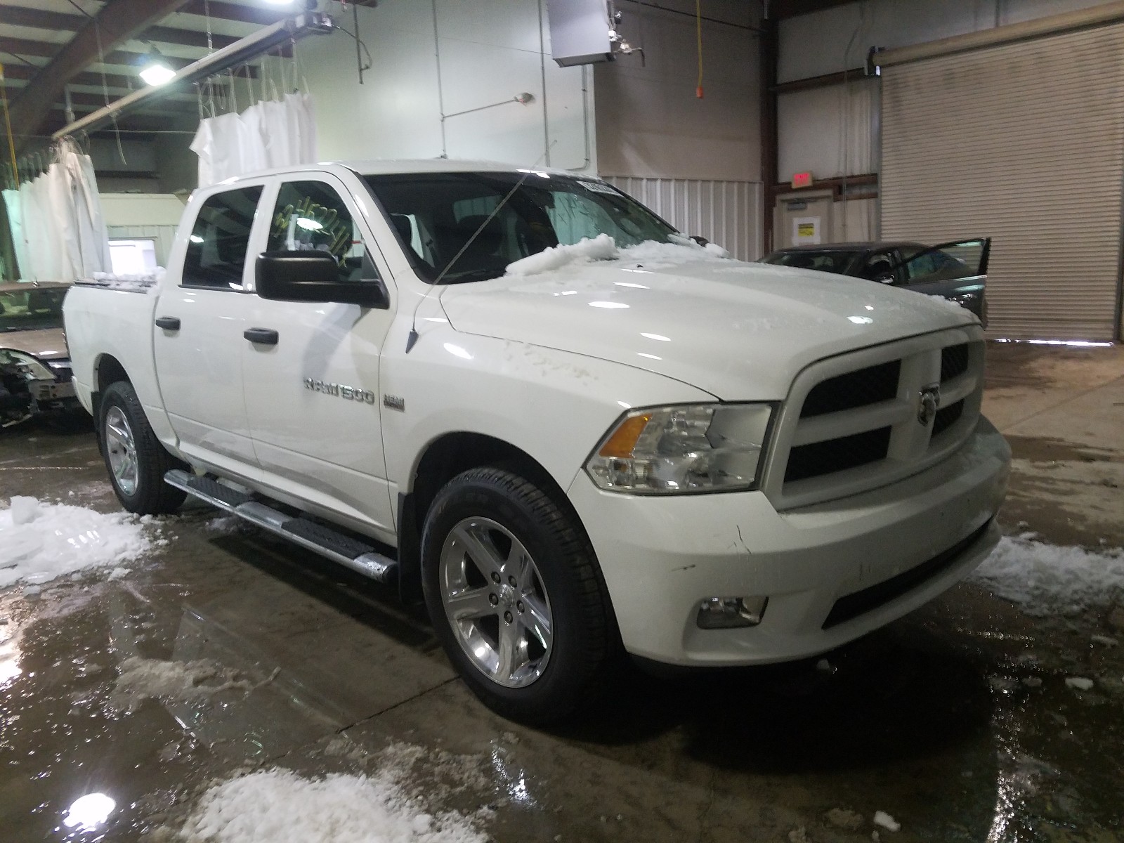 Dodge Ram 1500 s (2012)