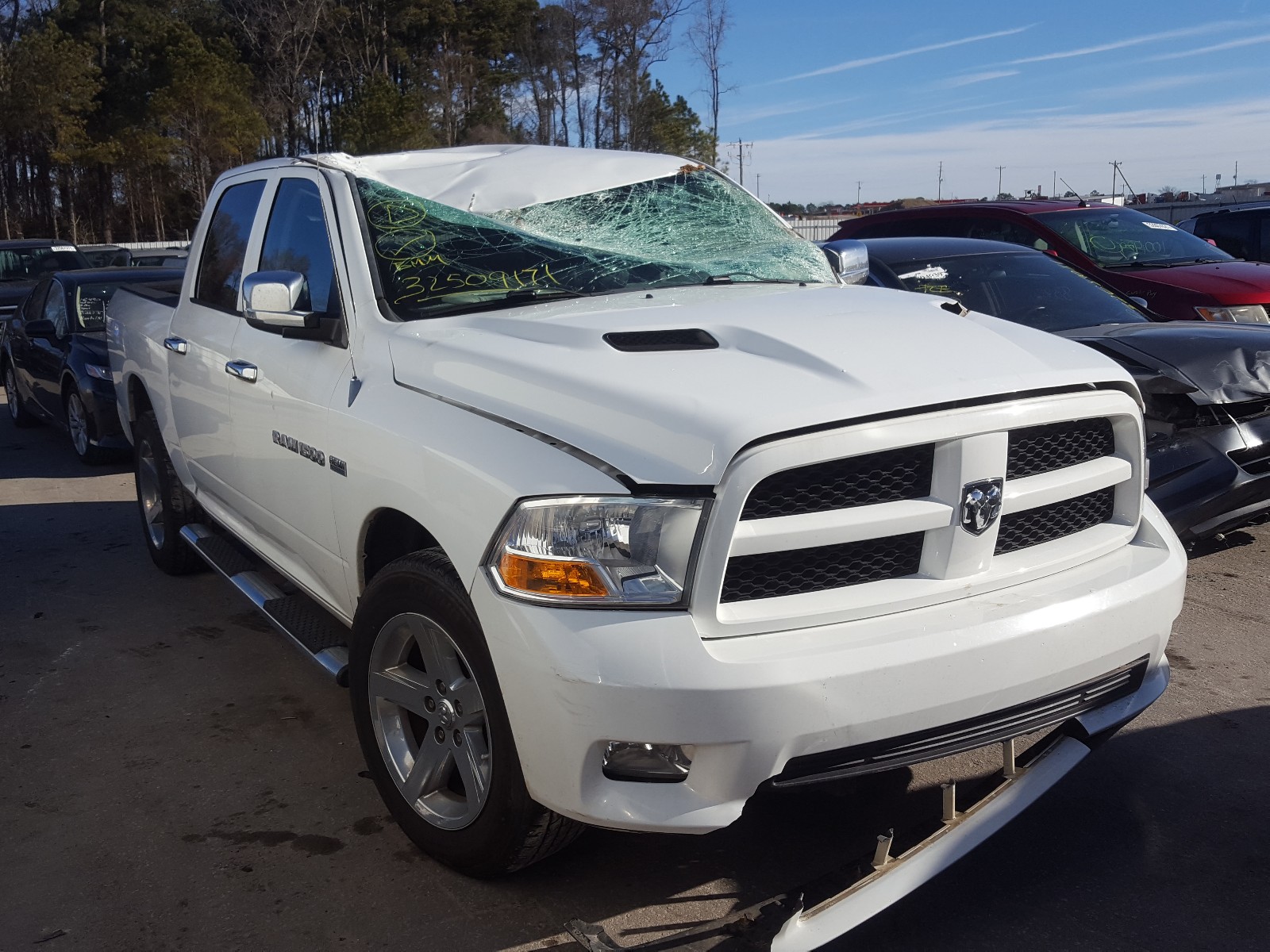 Dodge Ram 1500 s (2012)