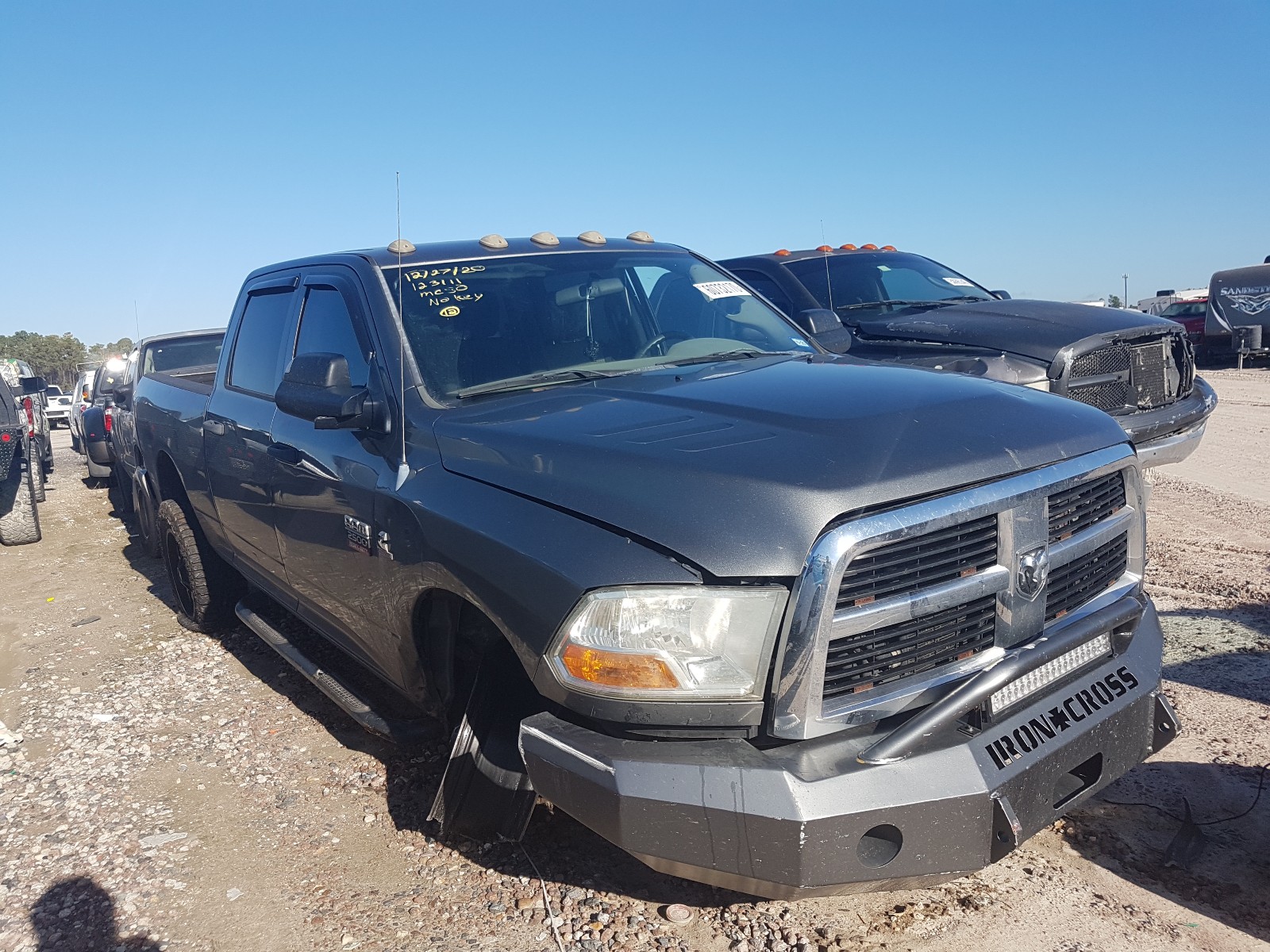 Dodge Ram 2500 s (2012)