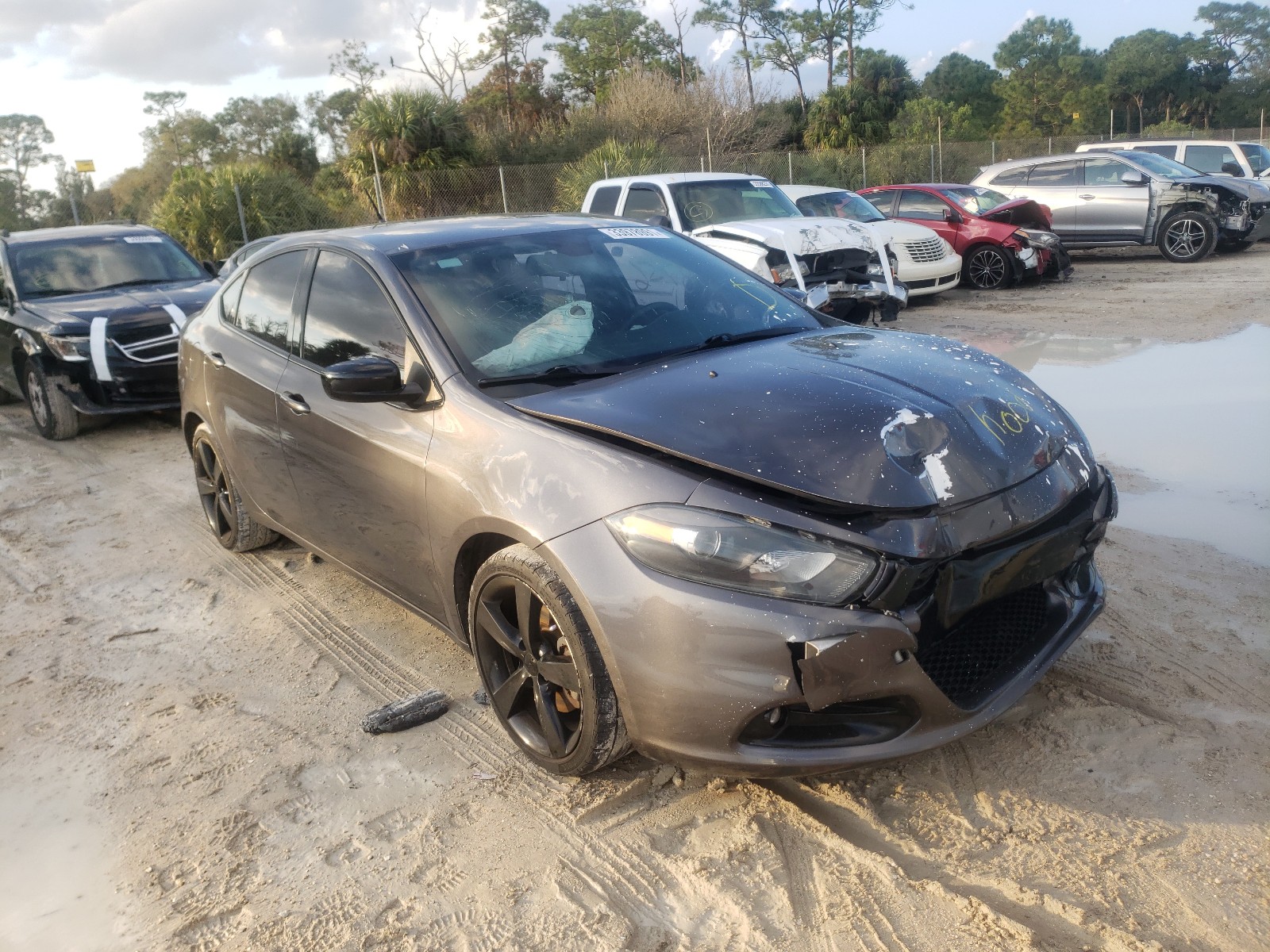 Dodge Dart sxt (2015)