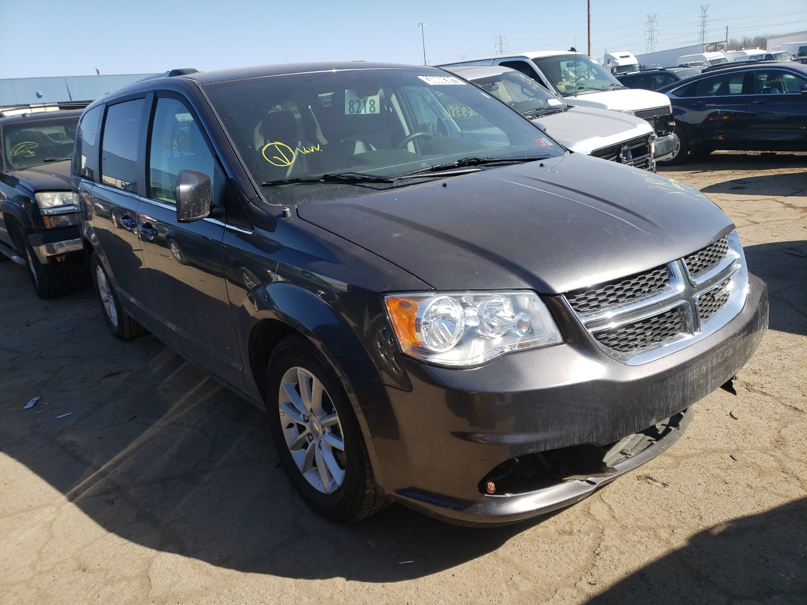 Dodge Grand cara (2020)