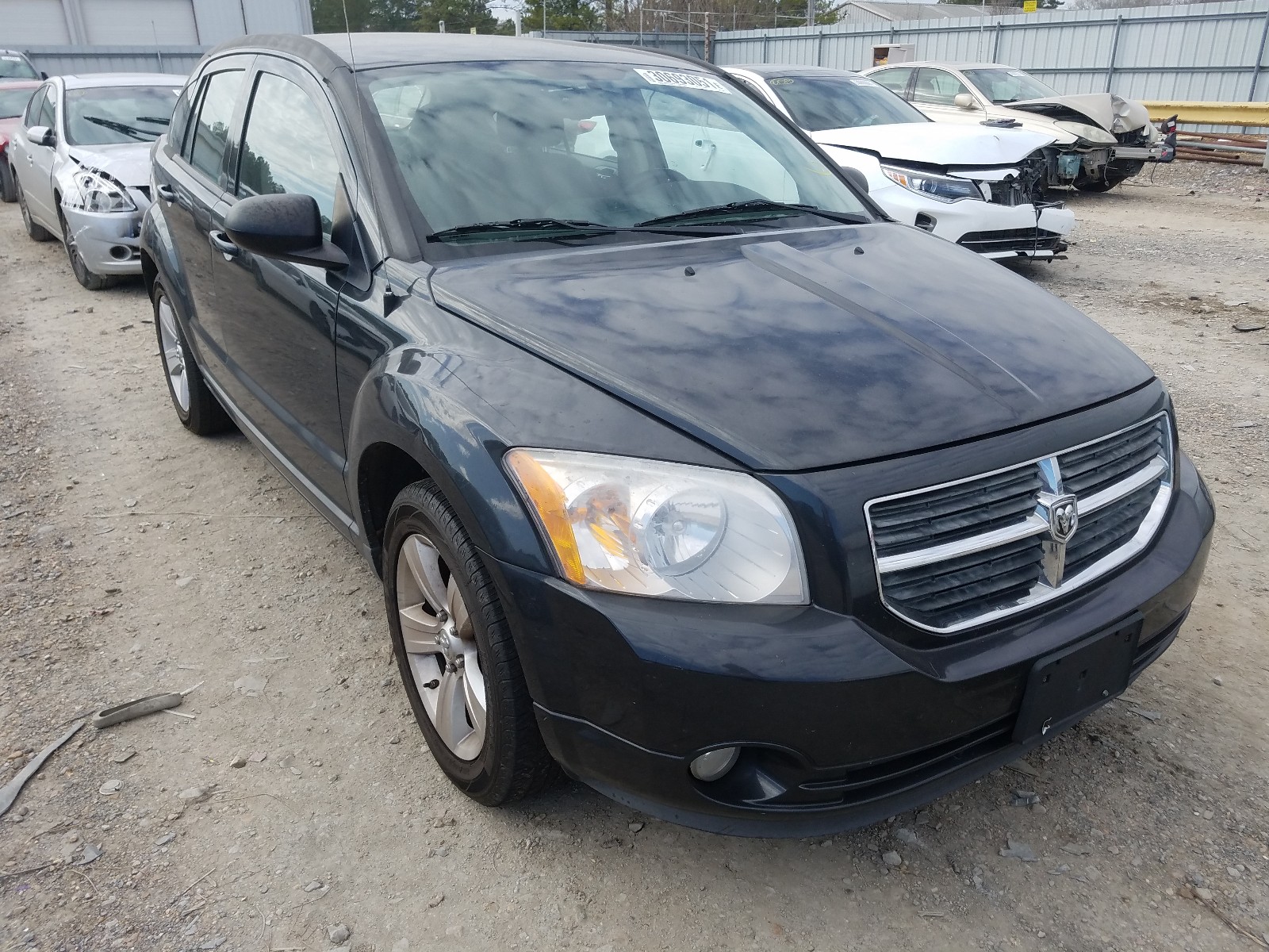 Dodge Caliber ma (2011)