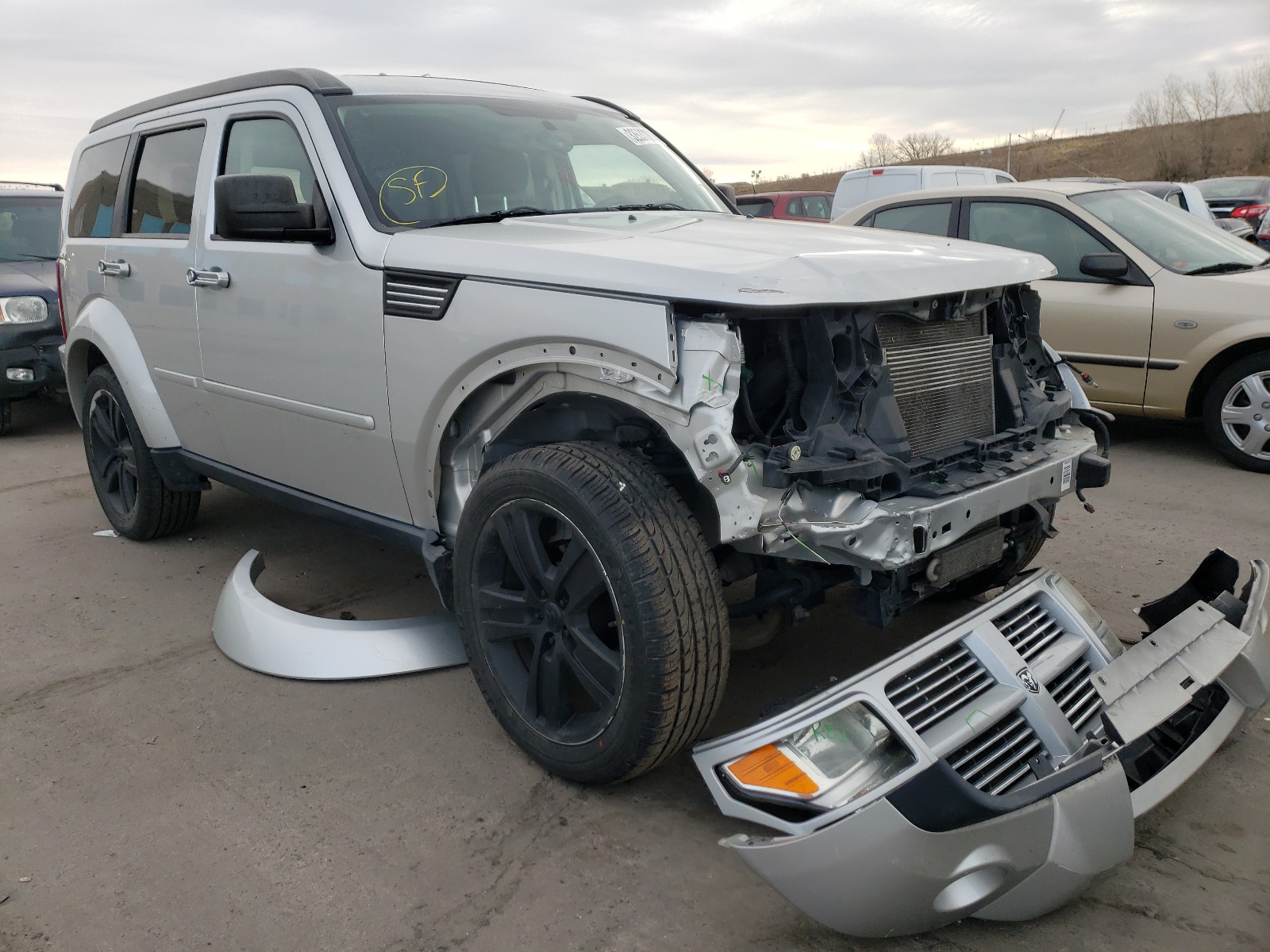 Dodge Nitro heat (2011)