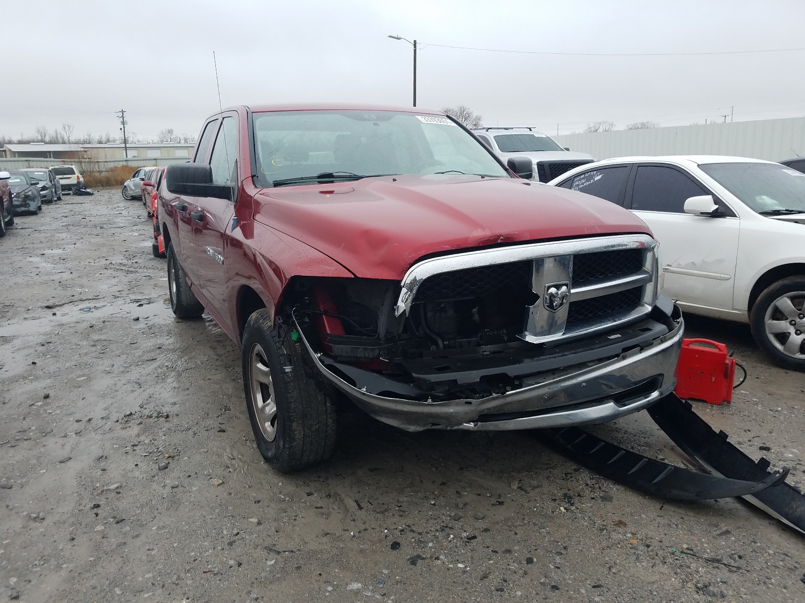 Dodge Ram 1500 s (2012)
