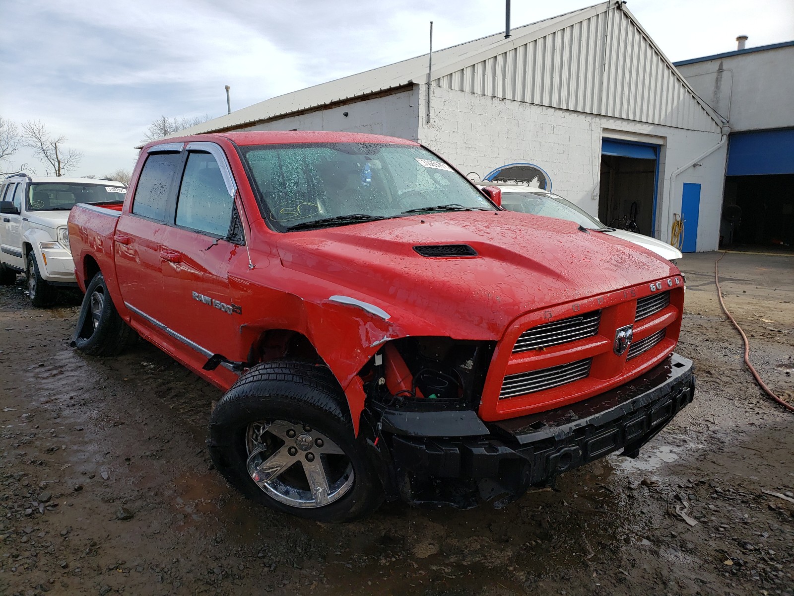 Dodge Ram 1500 s (2012)