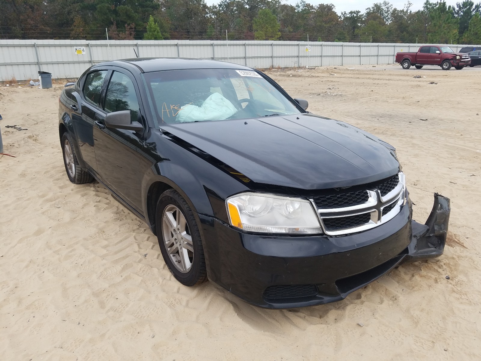 Dodge Avenger se (2014)