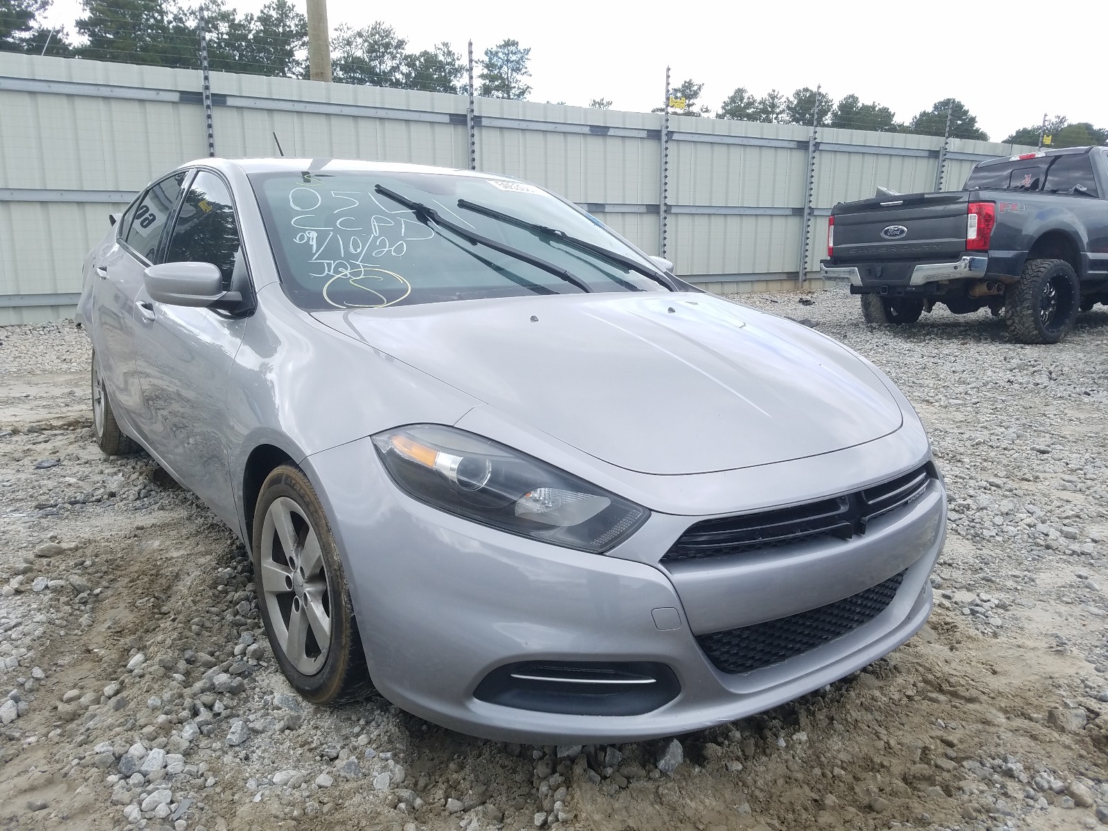 Dodge Dart sxt (2015)
