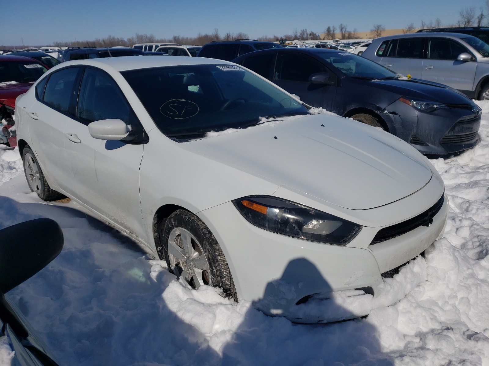 Dodge Dart sxt (2016)