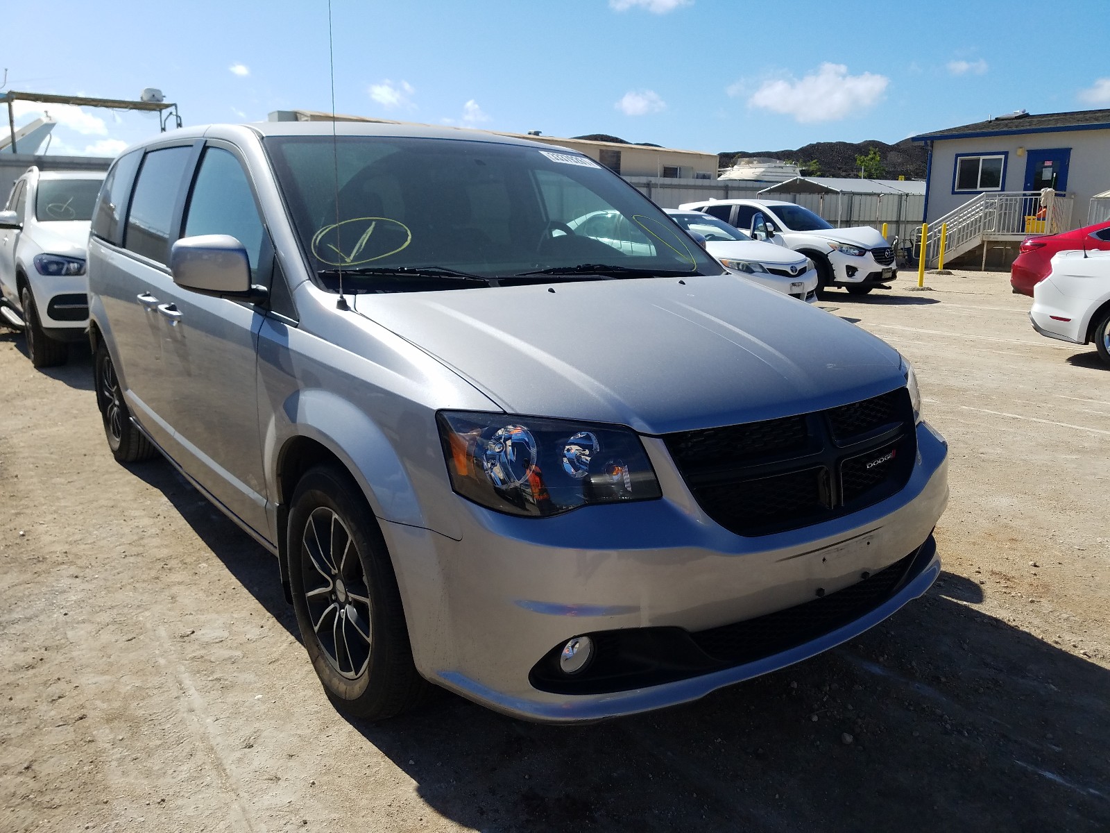 Dodge Grand cara (2018)