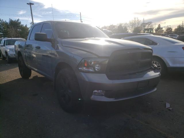 Dodge Ram 1500 s (2012)