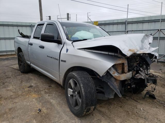 Dodge Ram 1500 s (2012)